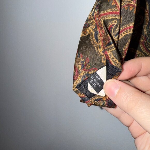 Villa Bugatti 100% Silk Paisley Tie Brown & Gold - Picture 6 of 6